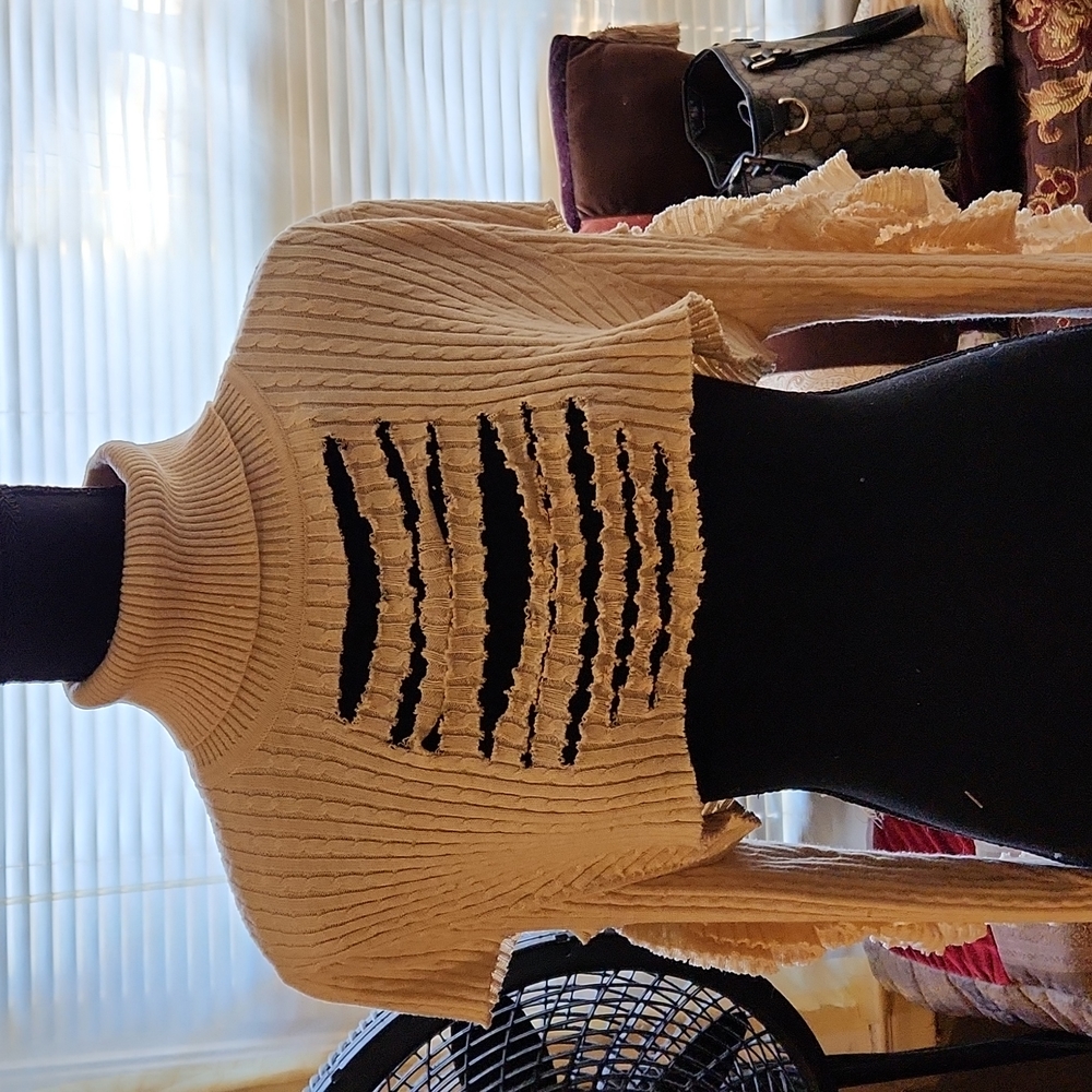 One of a Kind crop sweater